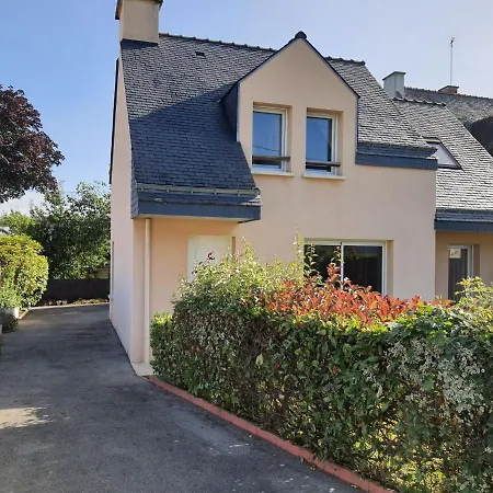 Maison Au Coeur De La Petite Cite De Caractere Malestroit Exterior foto
